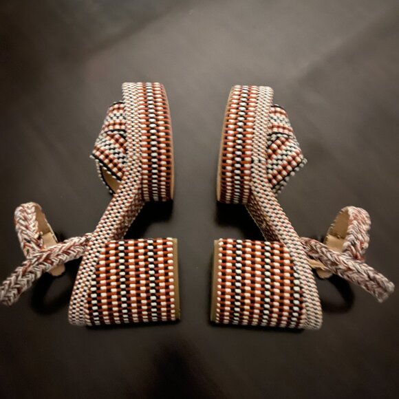 Chloe Odina Braided Straps Cotton Platform Sandals - Picture 8 of 9